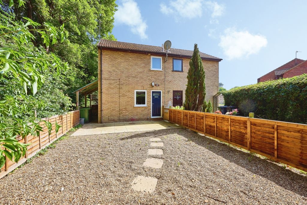 Property photo 1 of 16 Pbox-Img.Jpg