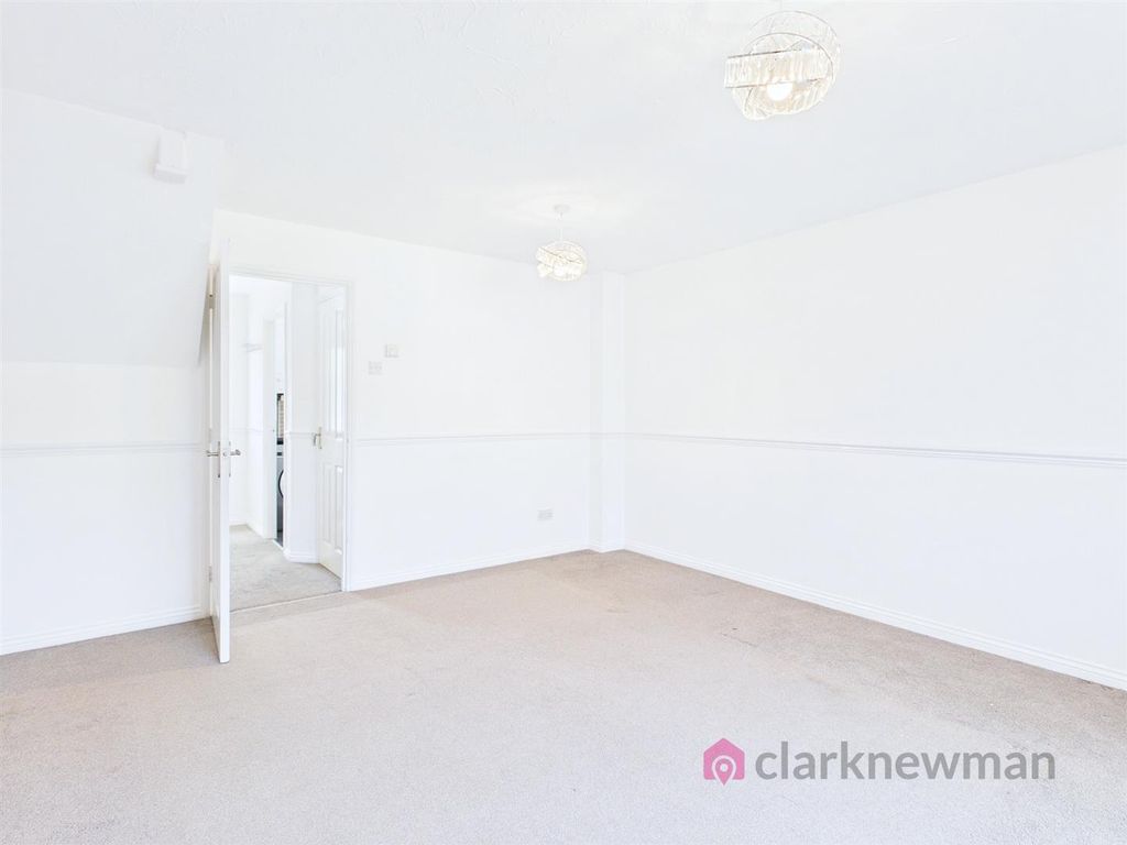 Property photo 3 of 13 Living Room
