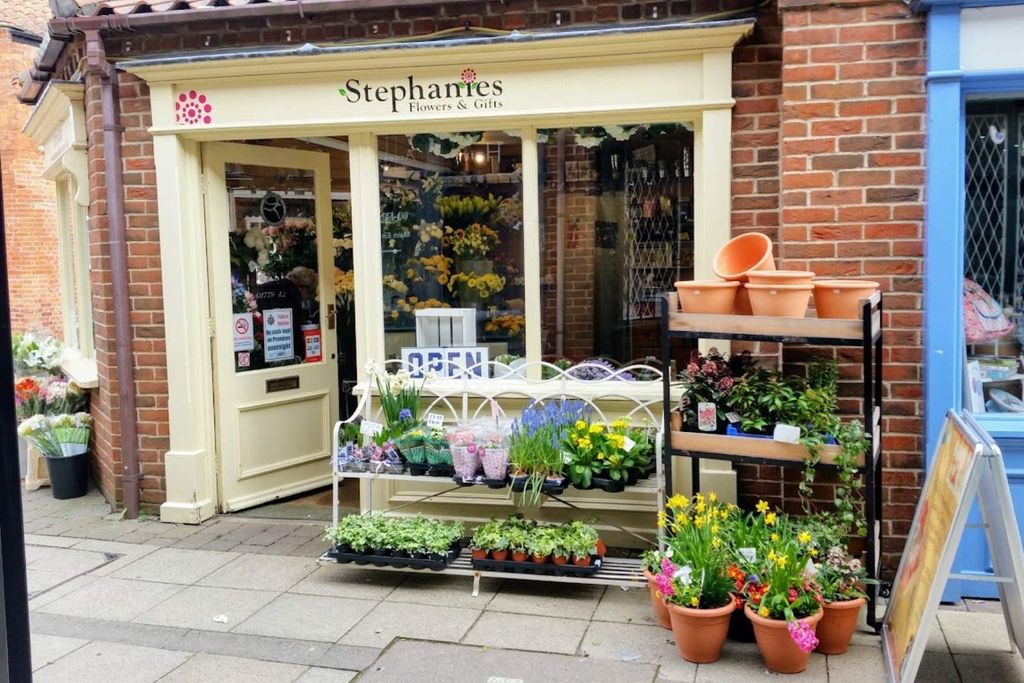 Property photo 1 of 7