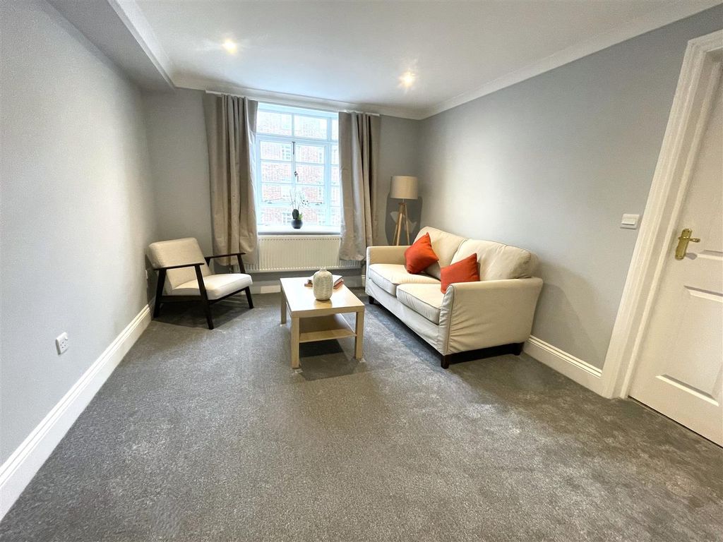 Property photo 3 of 16 Living Room.Jpeg