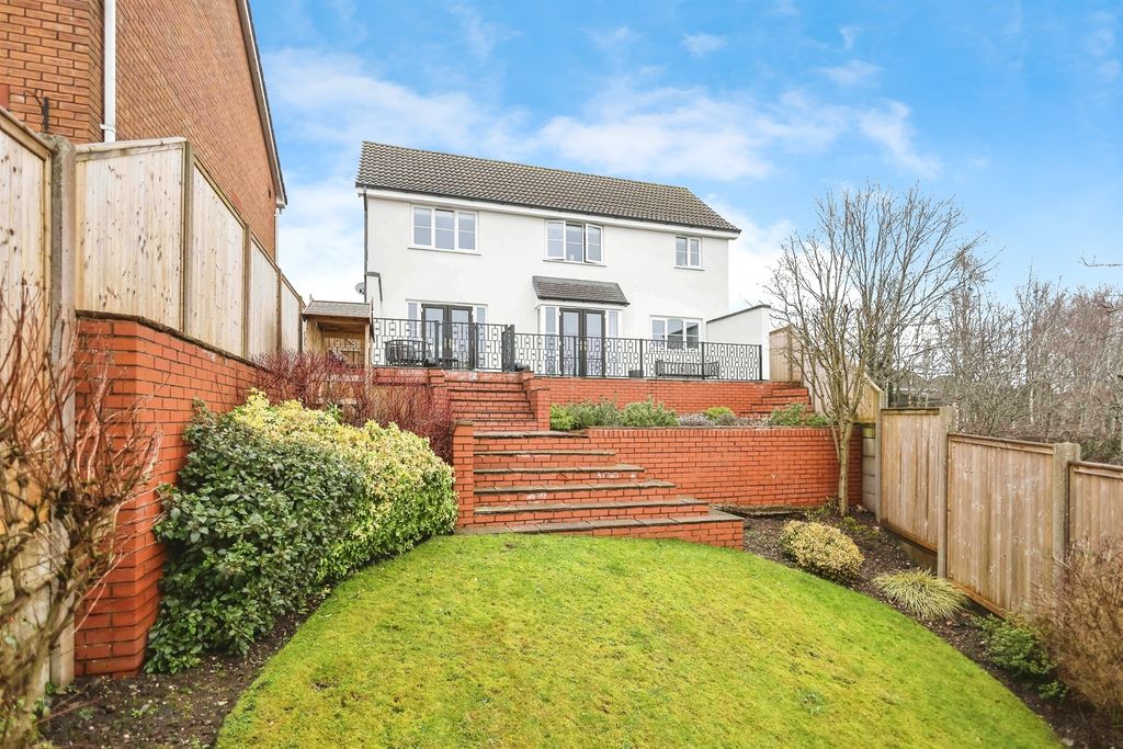 Property photo 3 of 29