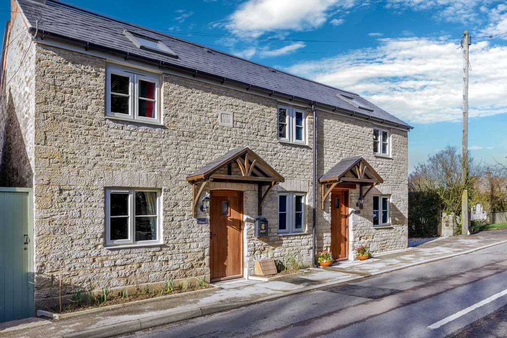 Property photo 1 of 15 Photo 16