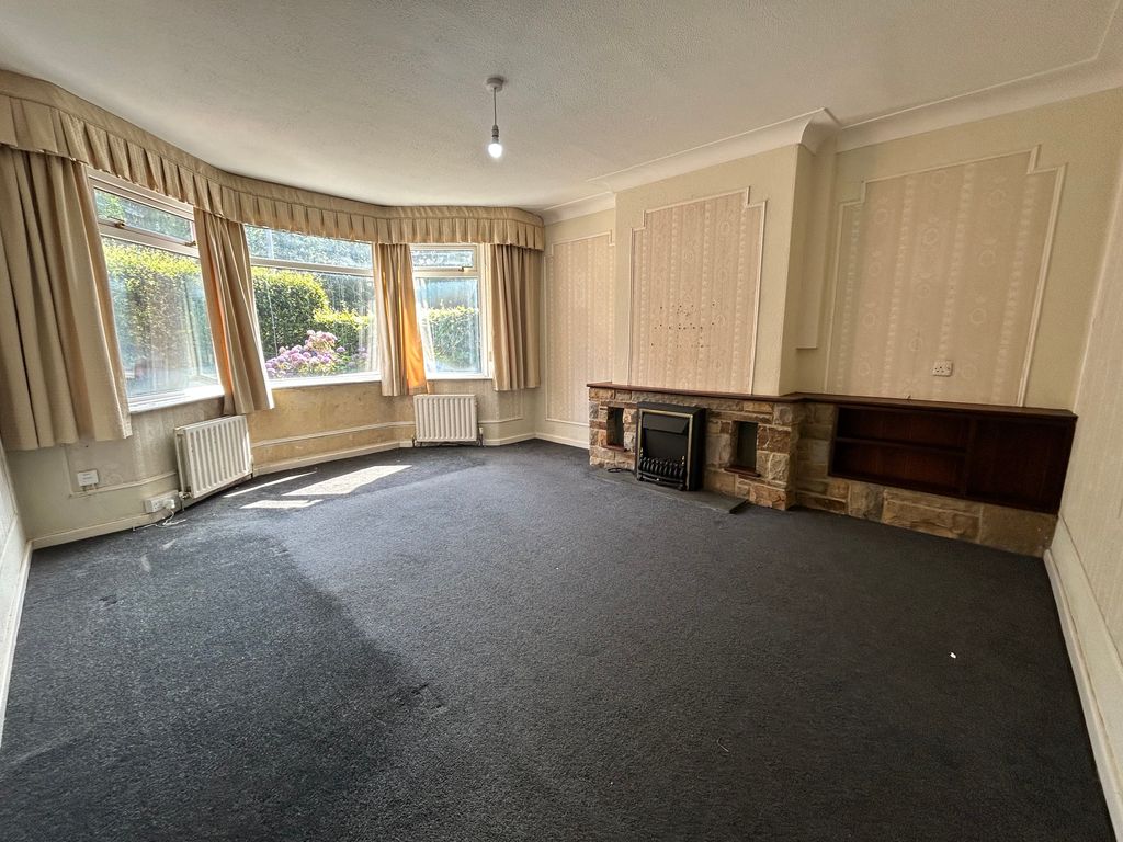 Property photo 2 of 15 Img_2712