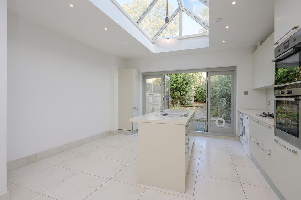 Property photo 1 of 16 Kitchen