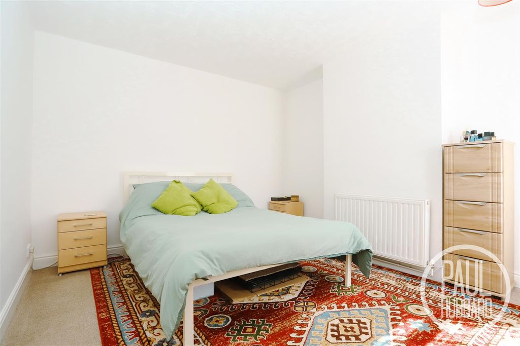 Property photo 2 of 15 Img_2266.Jpg