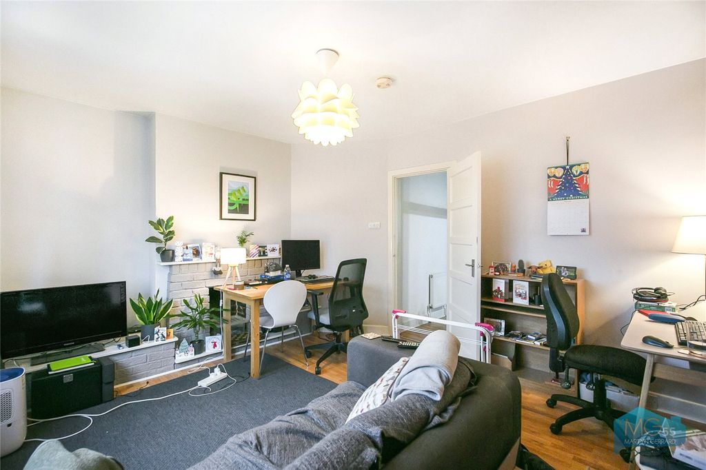 Property photo 1 of 12 Picture No. 39