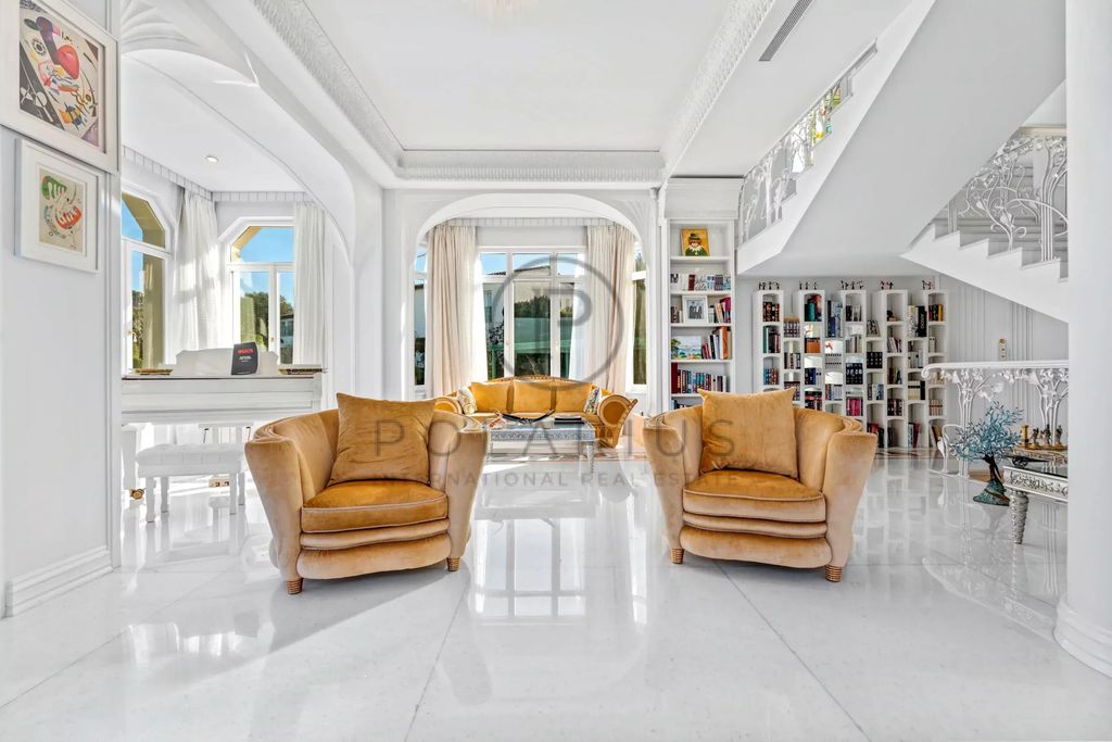 Property photo 3 of 37