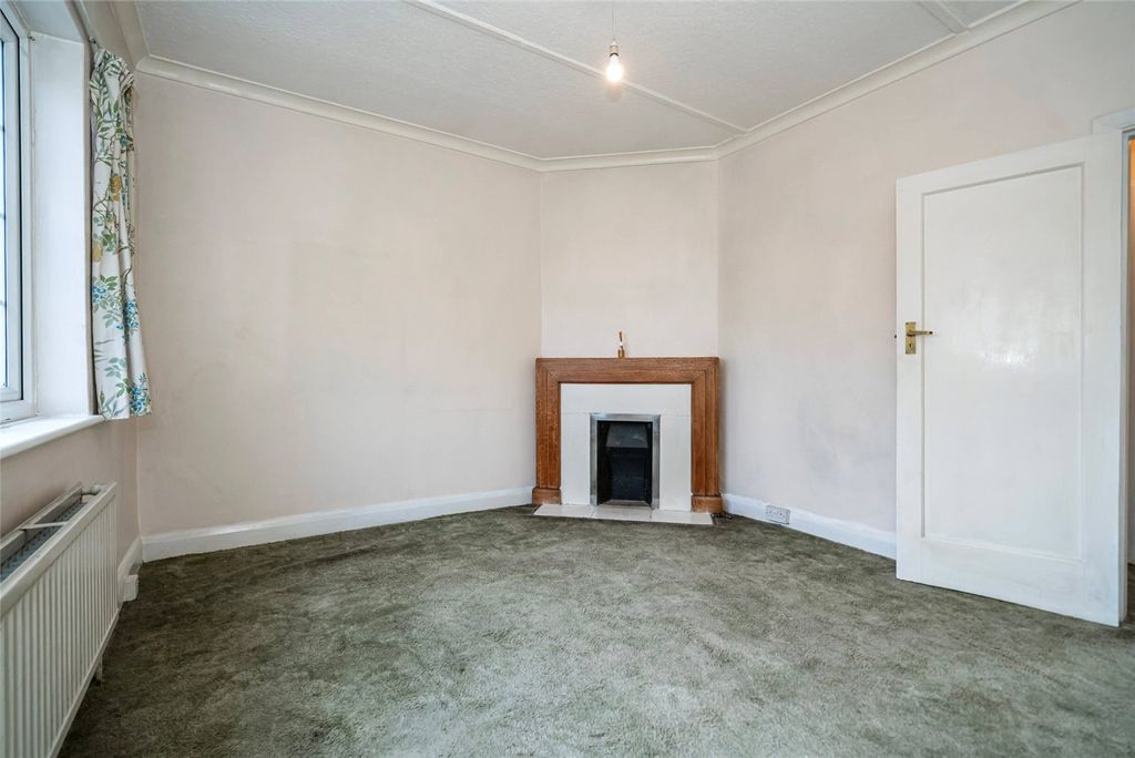 Property photo 3 of 15 Reception C