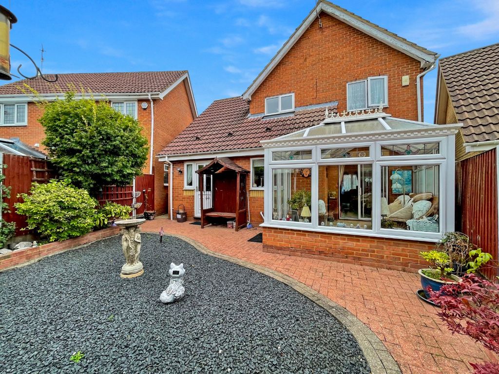 Property photo 2 of 16 1790874