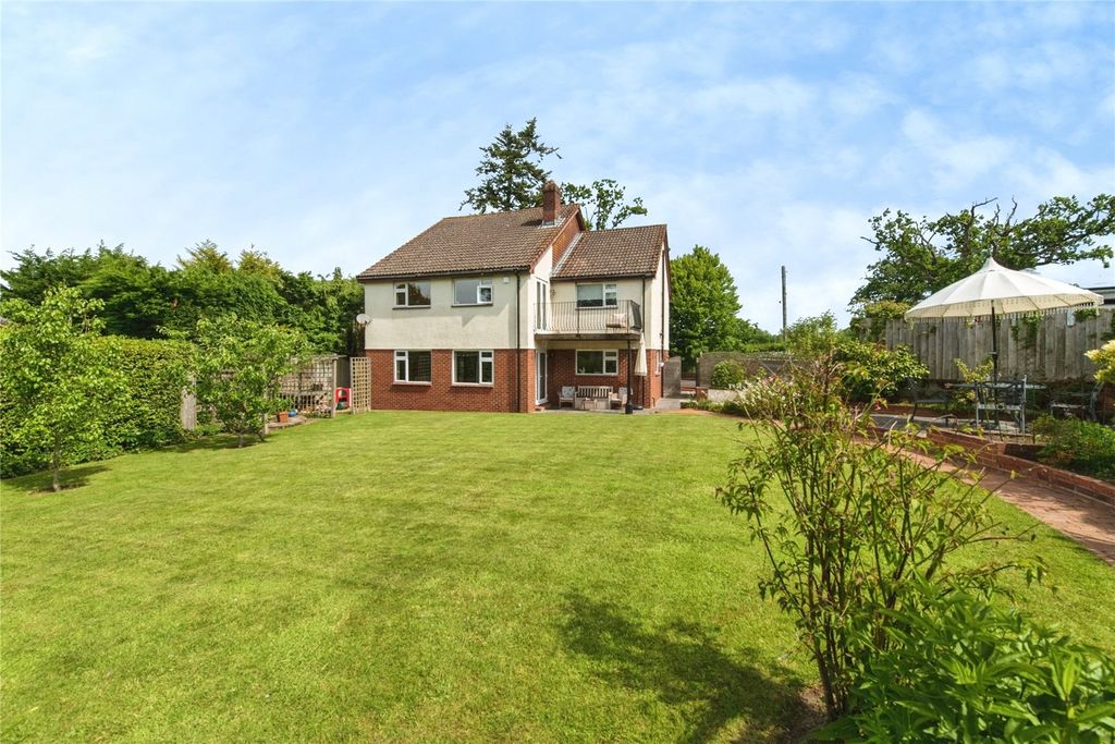 Property photo 1 of 25 Picture No. 16