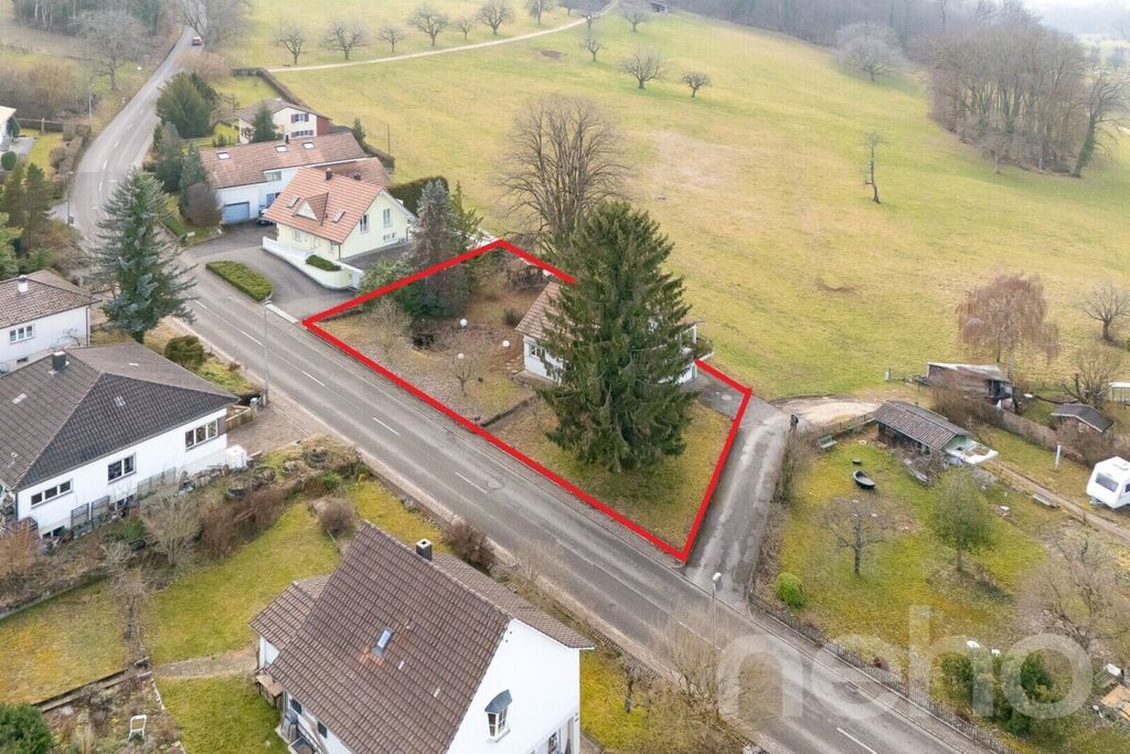 Property photo 1 of 6