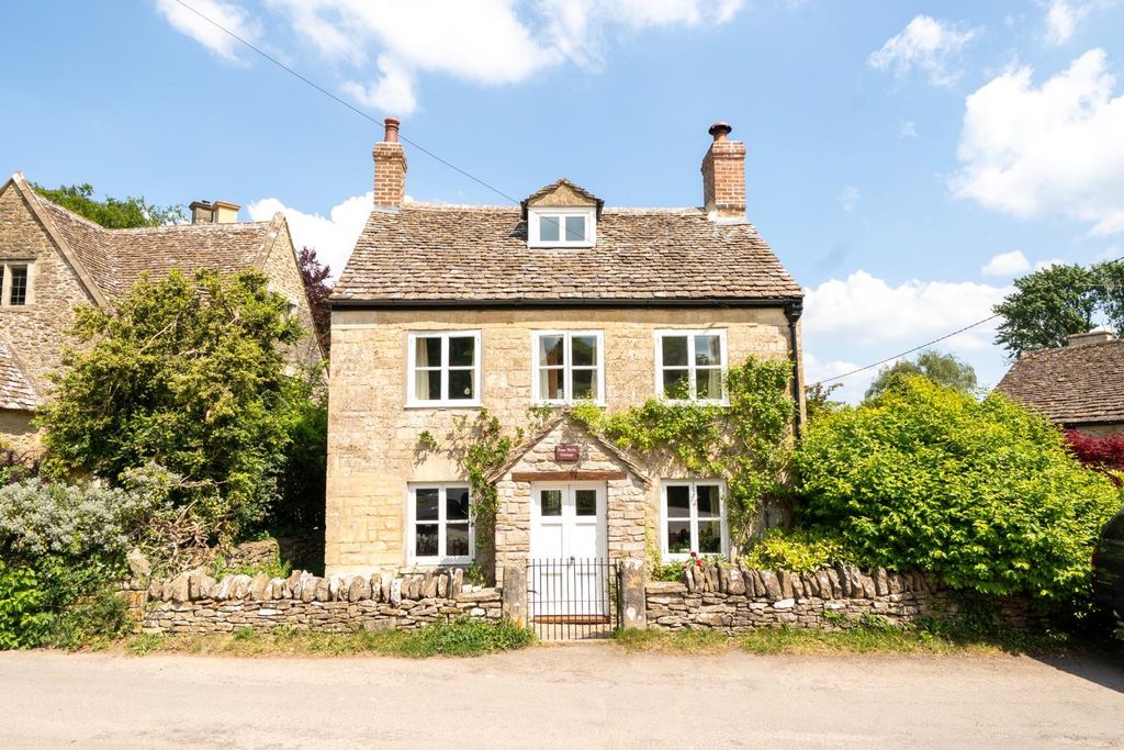 Property photo 3 of 20 16.Jpg