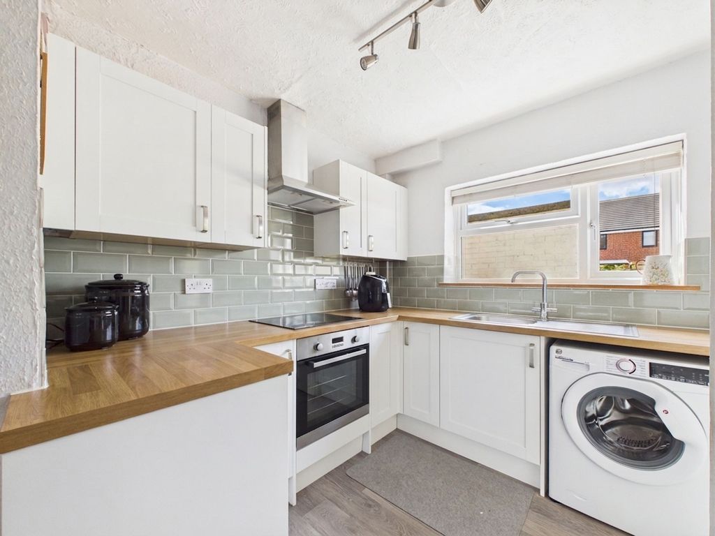 Property photo 3 of 14