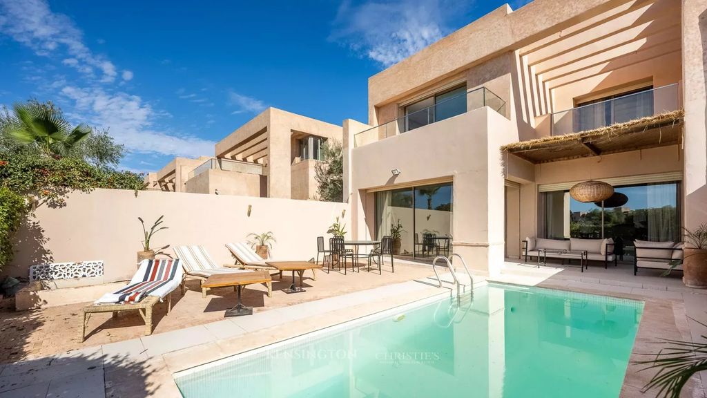 Property photo 1 of 37