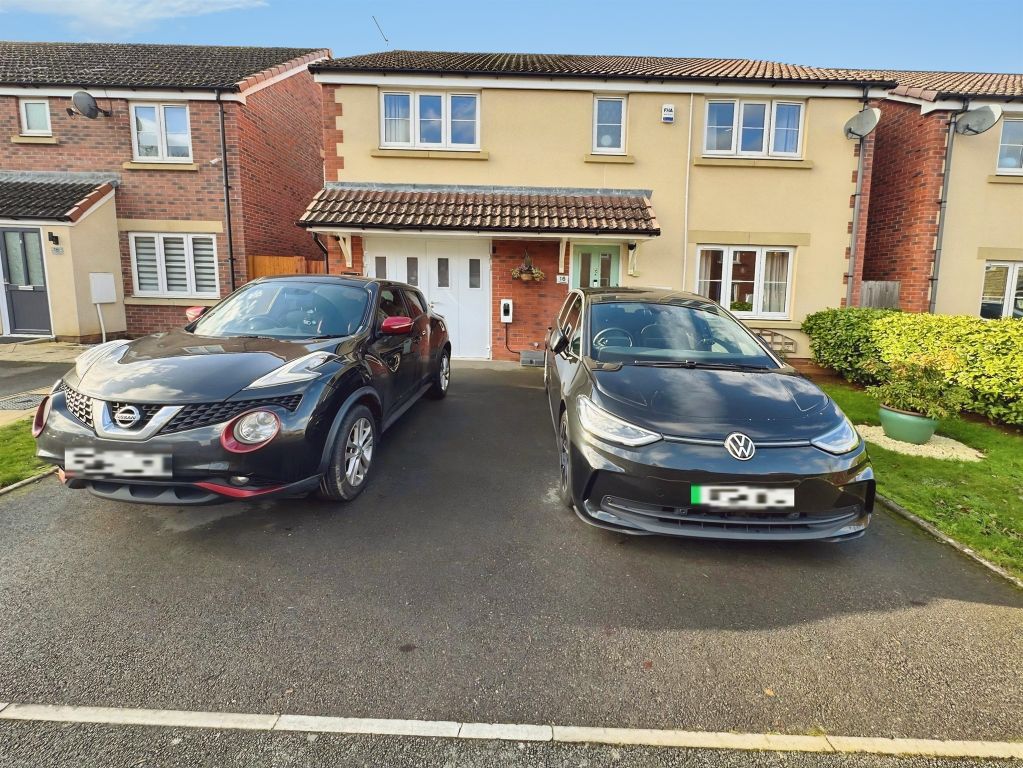 Property photo 2 of 19