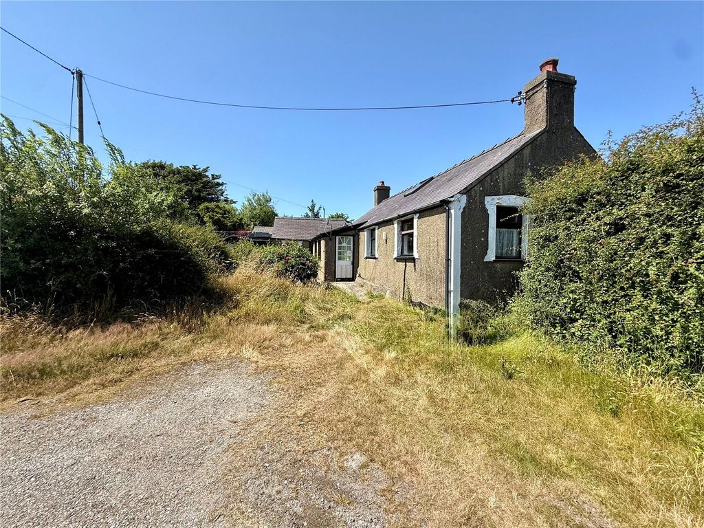 Property photo 2 of 11 Picture No. 15