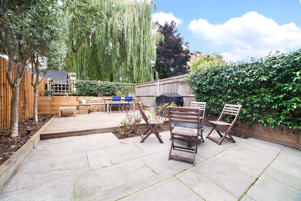 Property photo 3 of 15