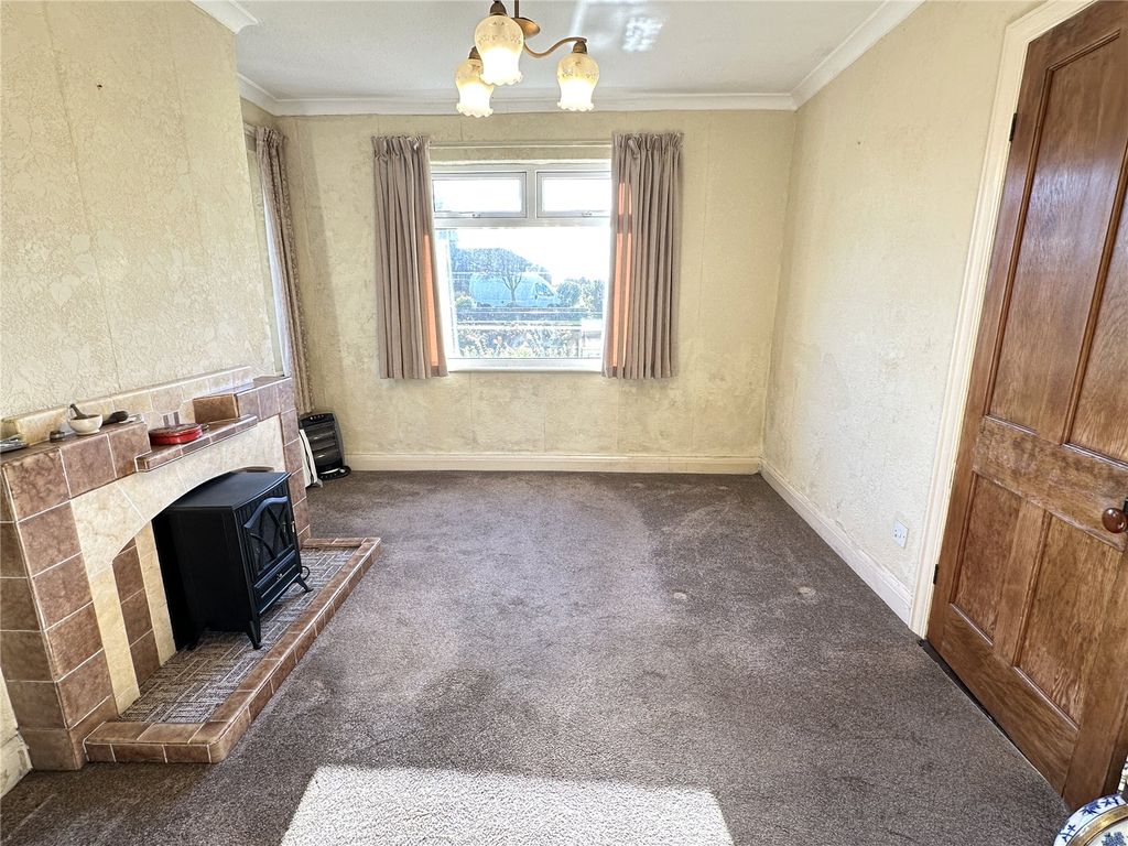 Property photo 3 of 19 Picture No. 08