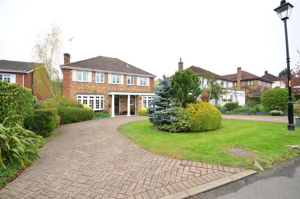 Property photo 1 of 14 External