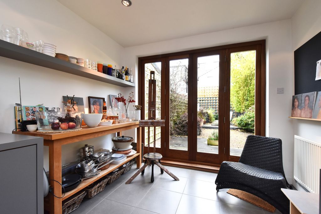 Property photo 3 of 29