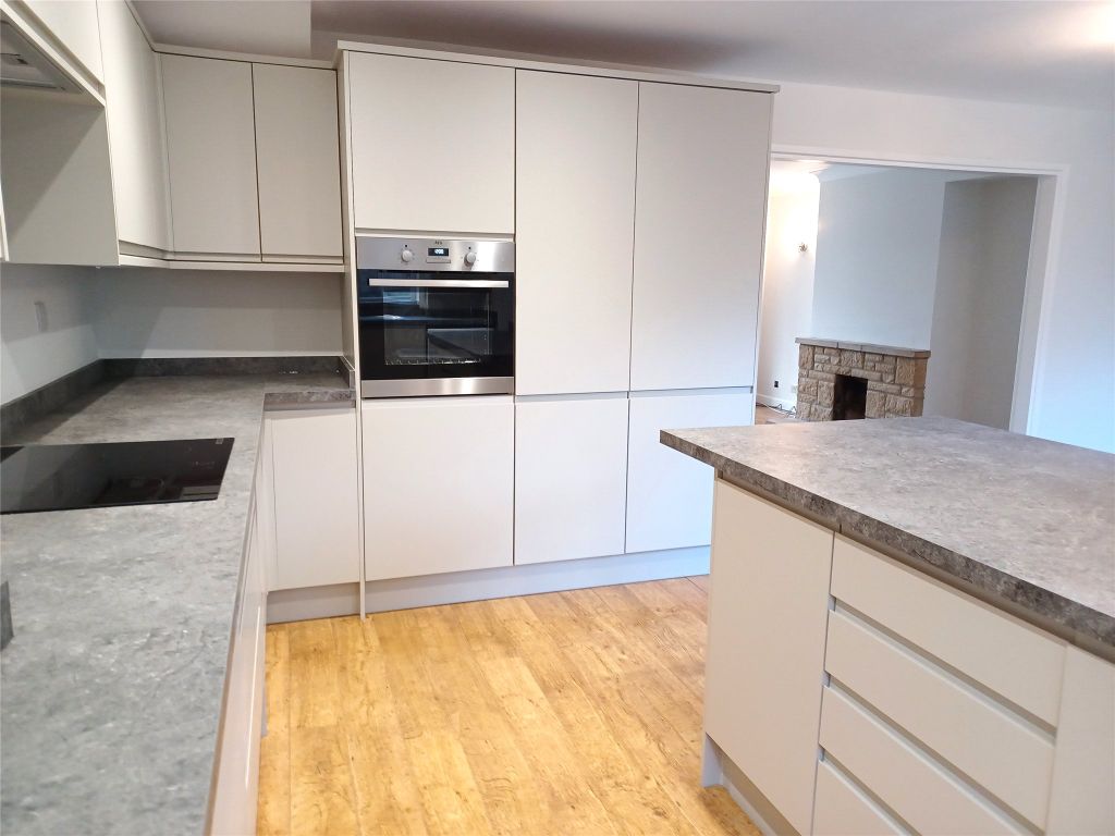 Property photo 2 of 7 Picture No. 05