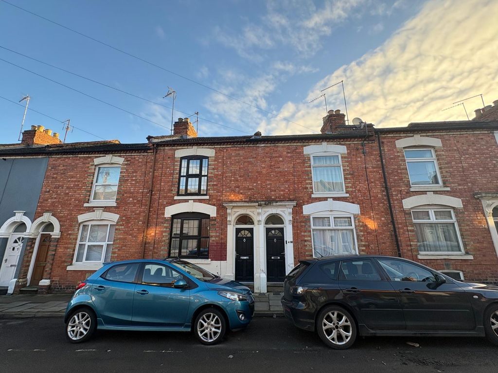 Property photo 1 of 15 Image