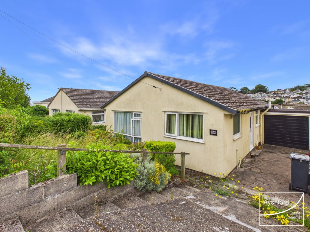 Property photo 1 of 25