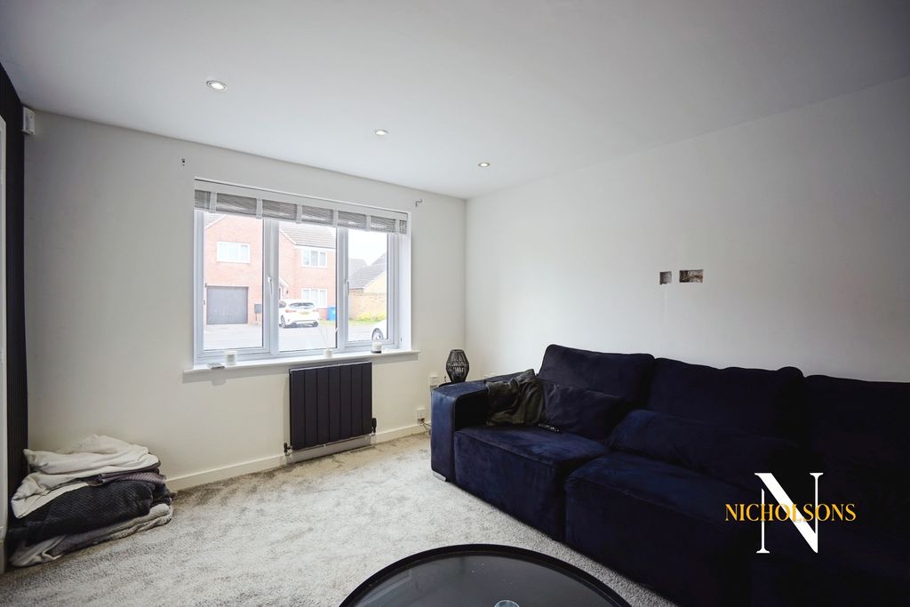 Property photo 3 of 20 1672835