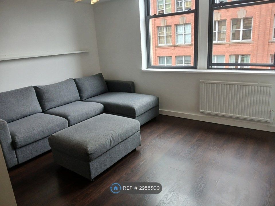 Property photo 2 of 11