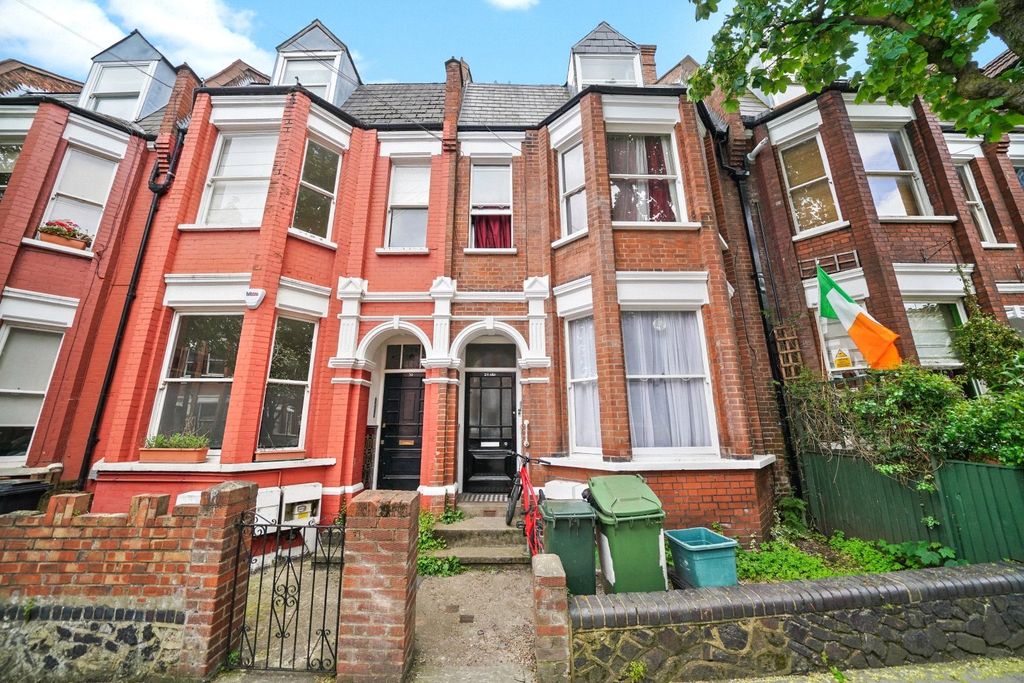 Property photo 2 of 6 Picture No. 07
