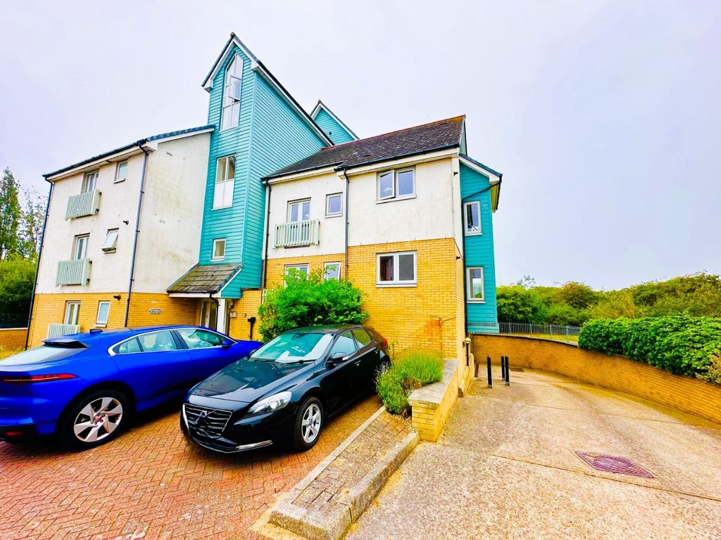 Property photo 1 of 9 3499650