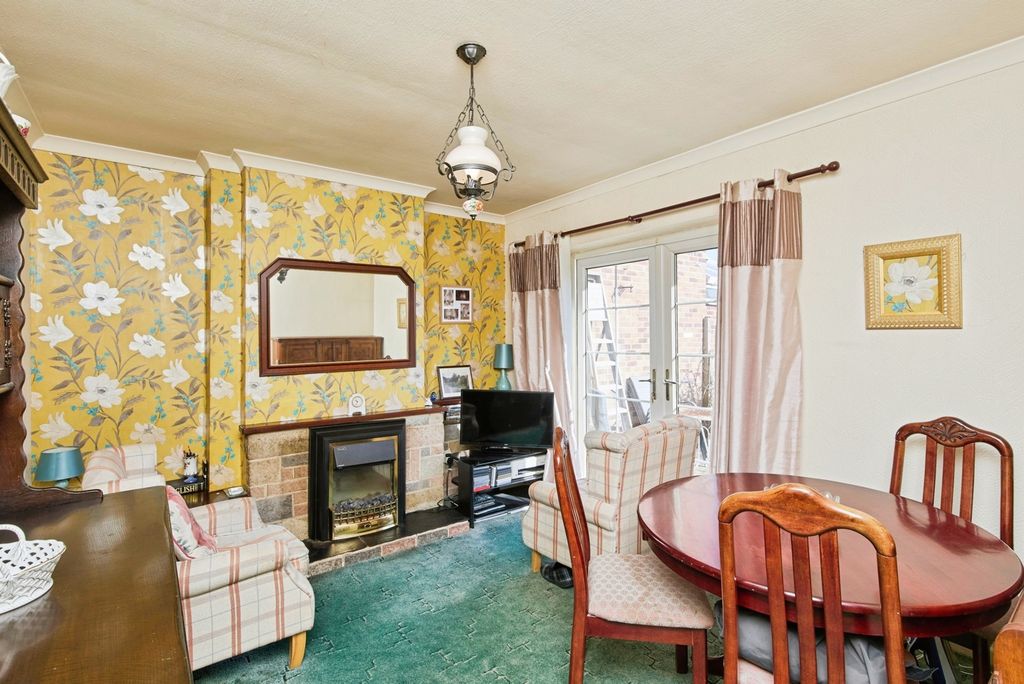 Property photo 3 of 17 Pbox-Img.Jpg