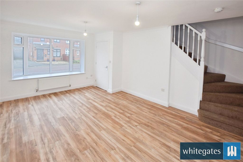 Property photo 2 of 19 Picture No. 21