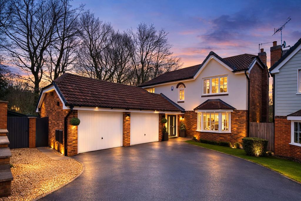 Property photo 1 of 25