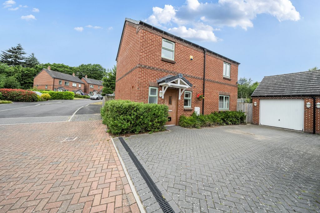 Property photo 1 of 18 1470082-18-6A1d95F65301B