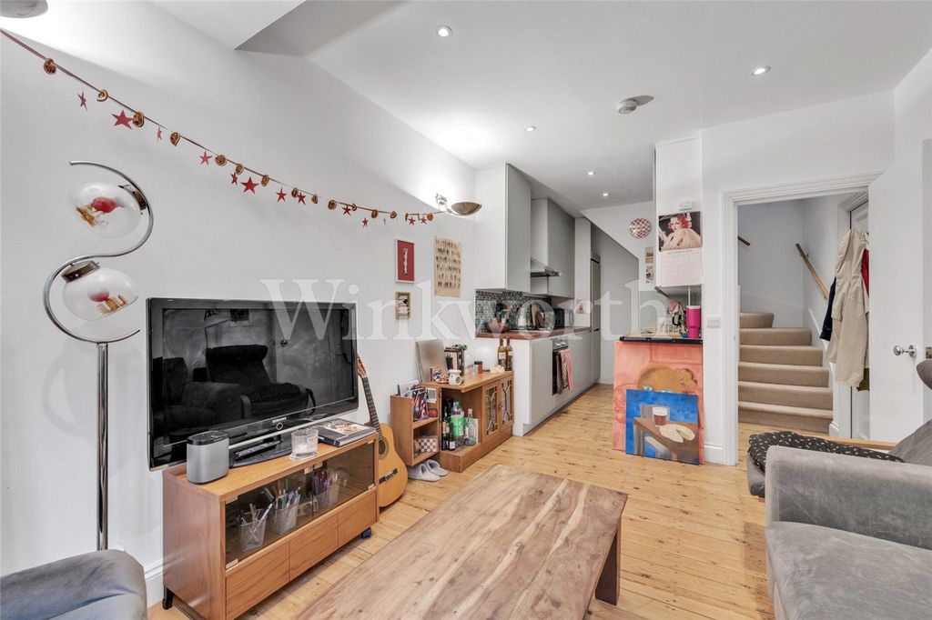 Property photo 2 of 12 Picture No. 46
