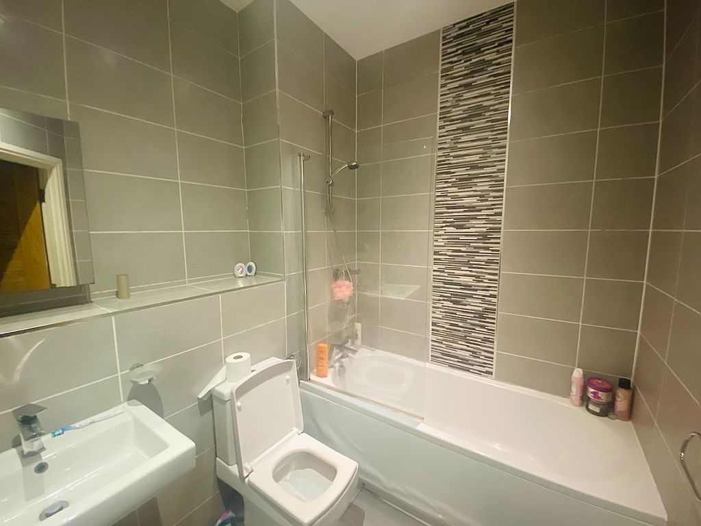 Property photo 3 of 6 Exterior