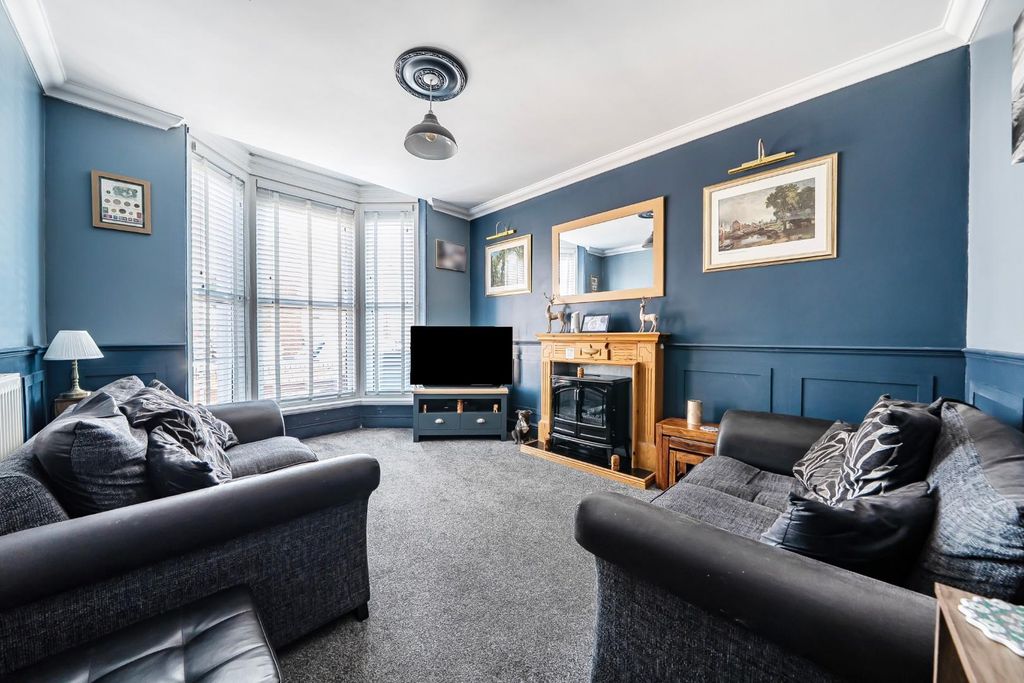 Property photo 2 of 16 1494093-1-6A57603A5B115.Jpg