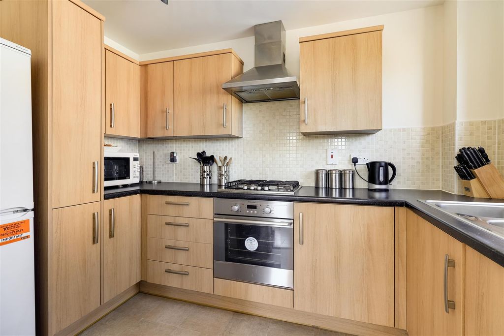 Property photo 2 of 14 Img (4).Jpg