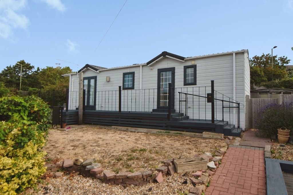 Property photo 1 of 15 Pbox-Img.Jpg