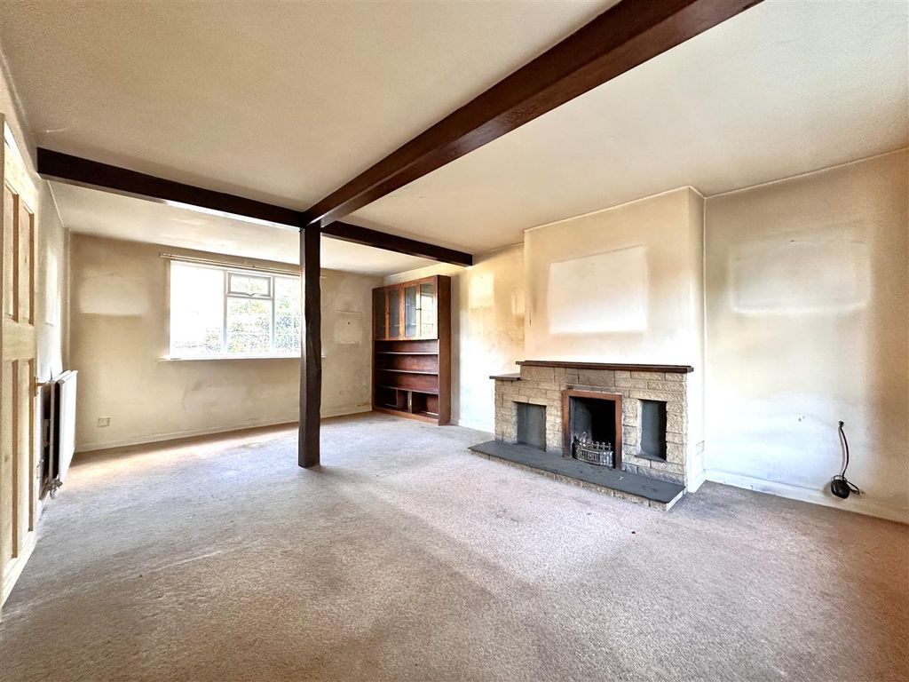 Property photo 2 of 20 Large Lounge 774