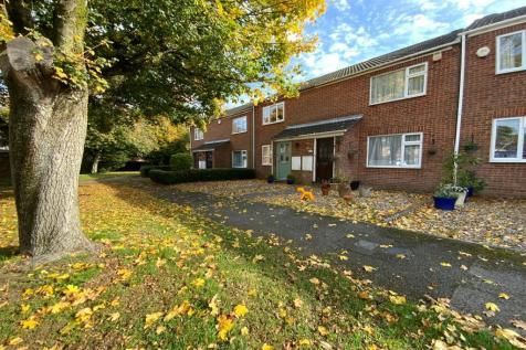 Property photo 1 of 6 Regent Walk.Jpeg