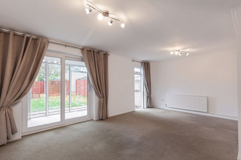 Property photo 2 of 14 Living Room