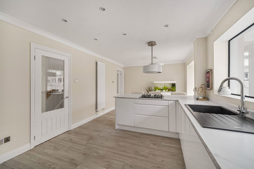 Additional image 8 of 4 bed detached house for saleBirch Grove, Henllys, Cwmbran NP44