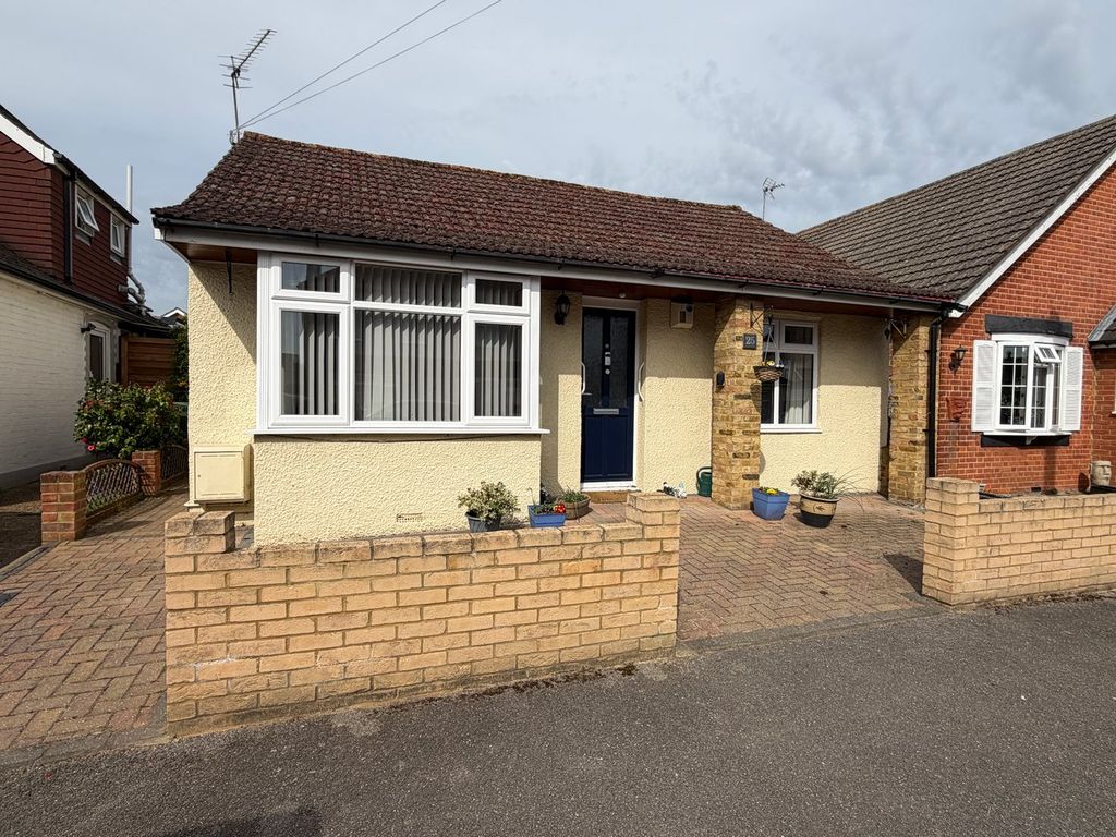 Property photo 1 of 12