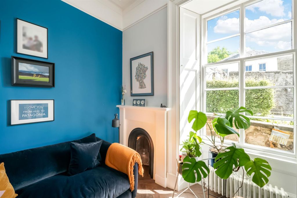 Additional image 15 of 5 bed semi-detached house for saleEast Faerwood, Harviestoun Road, Dollar FK14