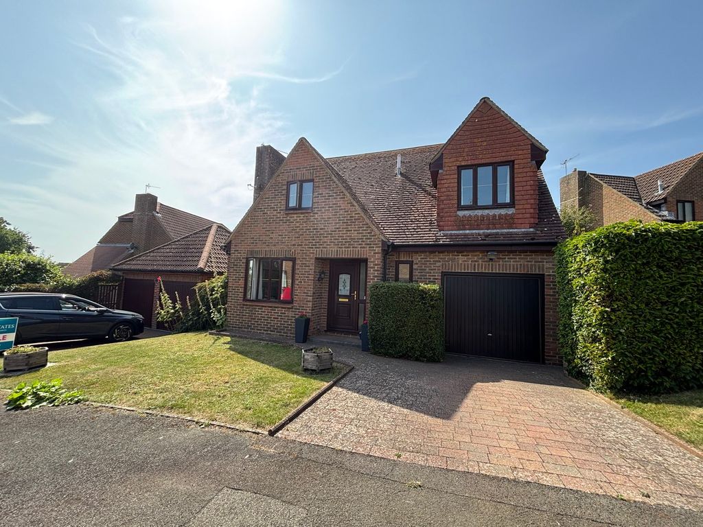 Property photo 1 of 27