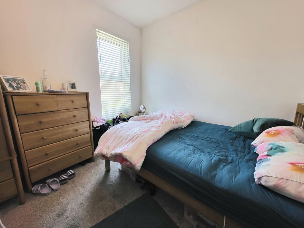 Property photo 3 of 6 Picture 3