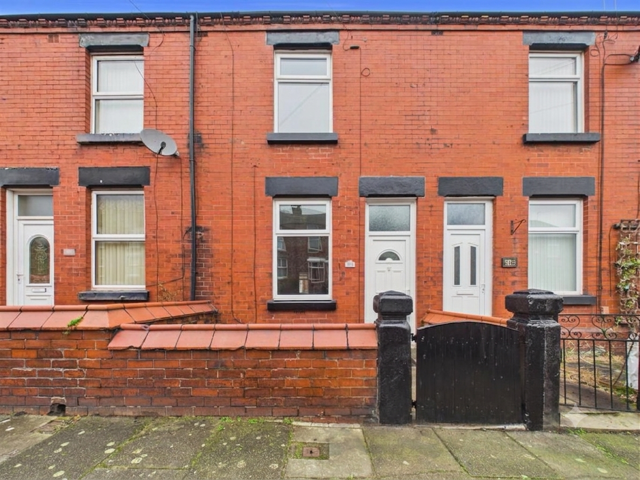 Property photo 1 of 12