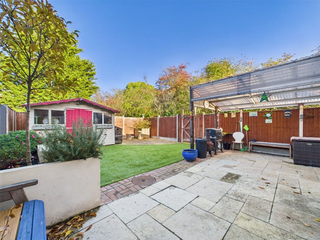 Property photo 3 of 14 Picture No. 10